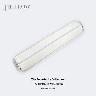 CHARM FRILLOW ปลอกหมอนข้าง - คอลเลคชั่น The Superiority ดีไซน์ The Flattery in White