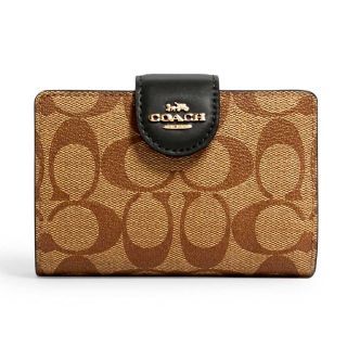 กระเป๋าสตางค์ COACH C0082 MEDIUM CORNER ZIP WALLET IN SIGNATURE CANVAS (IMCBI)